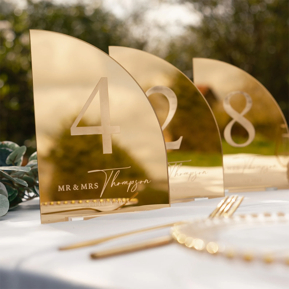 Personalizowana tablica barowa – Table Number Gold recenzja i cena